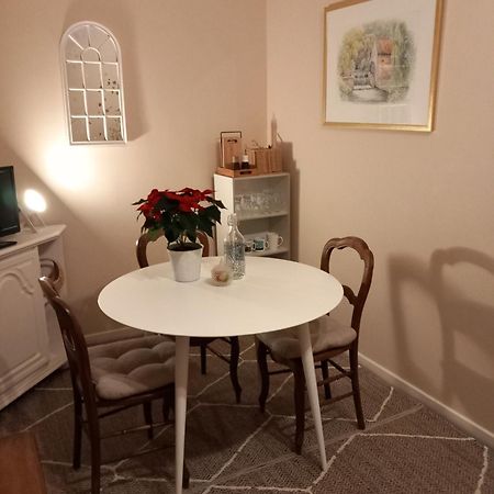 쉬메 Au Petit Nid Froissart B&B 외부 사진
