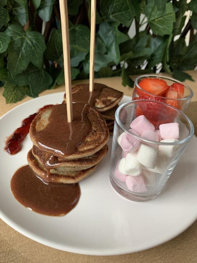 쉬메 Au Petit Nid Froissart B&B 외부 사진