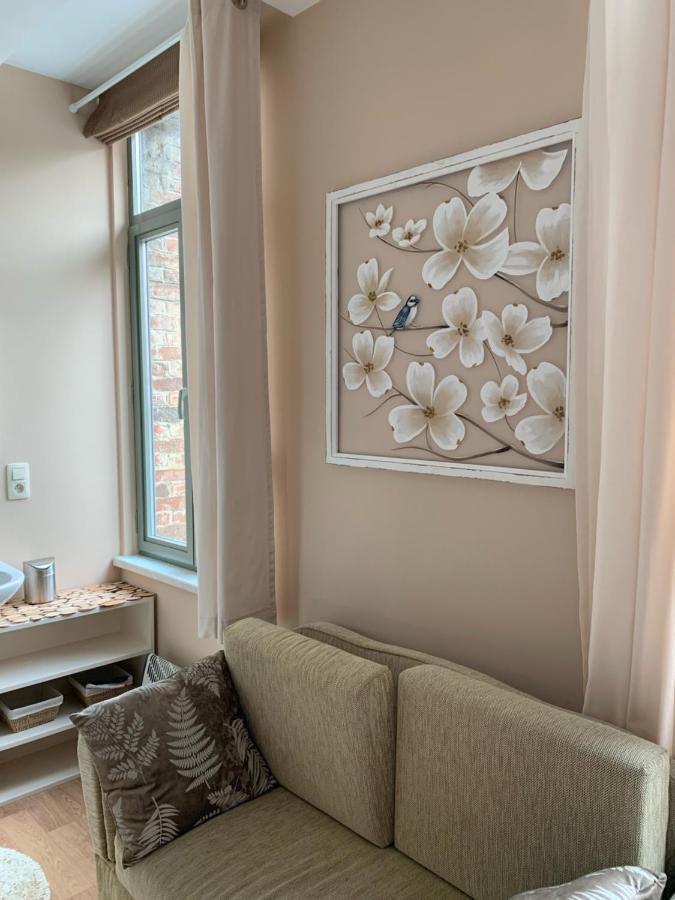 쉬메 Au Petit Nid Froissart B&B 외부 사진